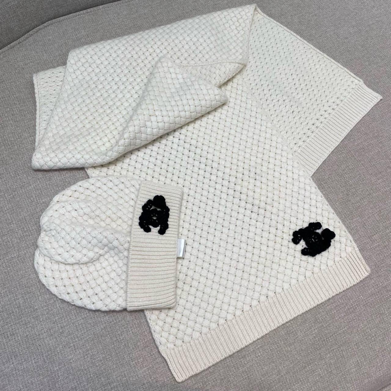 Комплект Chanel LUX-126743 фото Комплект Chanel Артикул LUX-126743