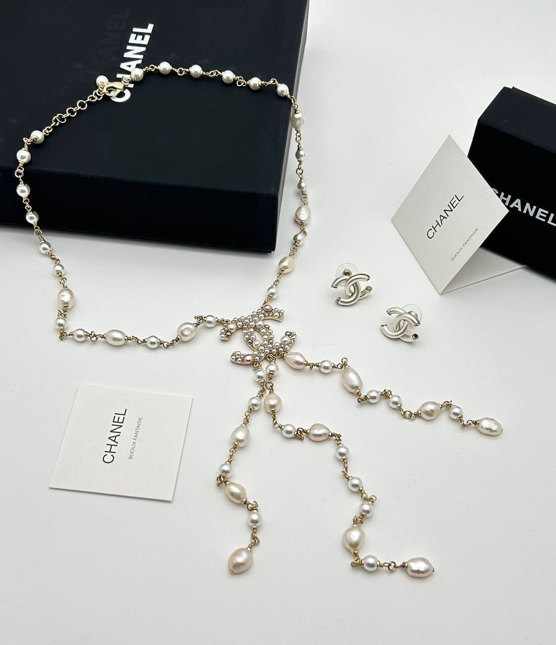 Колье Chanel LUX-126868 фото Колье Chanel Артикул LUX-126868