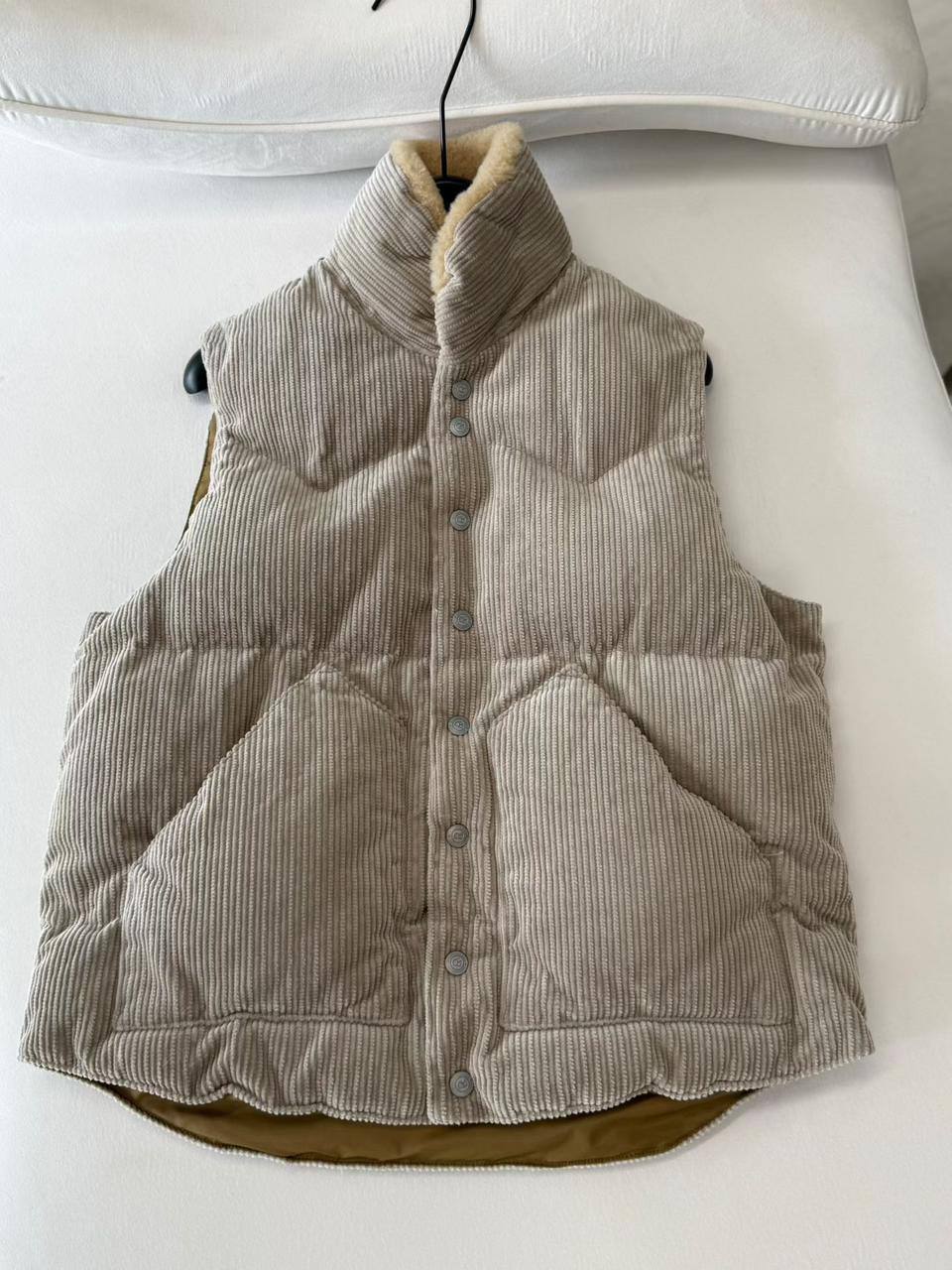 Жилет Loewe LUX-126918 фото Жилет Loewe Артикул LUX-126918