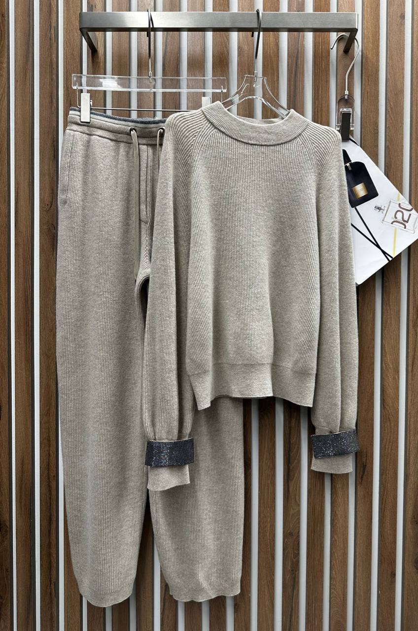 Костюм женский Brunello Cucinelli LUX-127162 фото Костюм женский Brunello Cucinelli Артикул LUX-127162