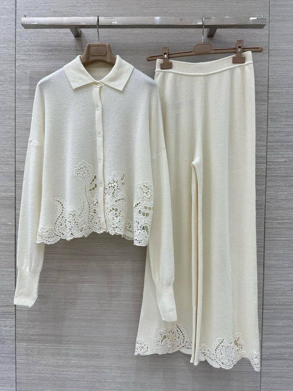 Костюм женский Ermanno Scervino LUX-127168 фото Костюм женский Ermanno Scervino Артикул LUX-127168