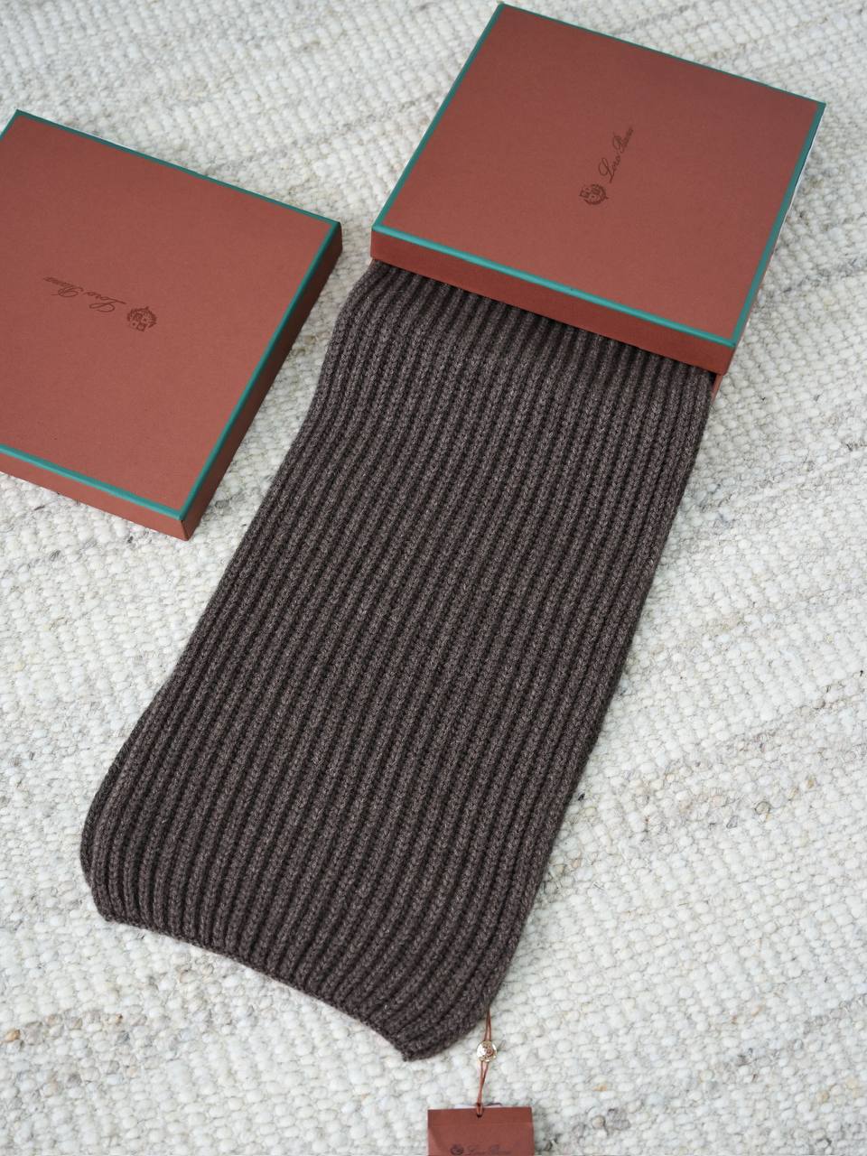 Шарф Loro Piana LUX-127430 фото Шарф Loro Piana Артикул LUX-127430