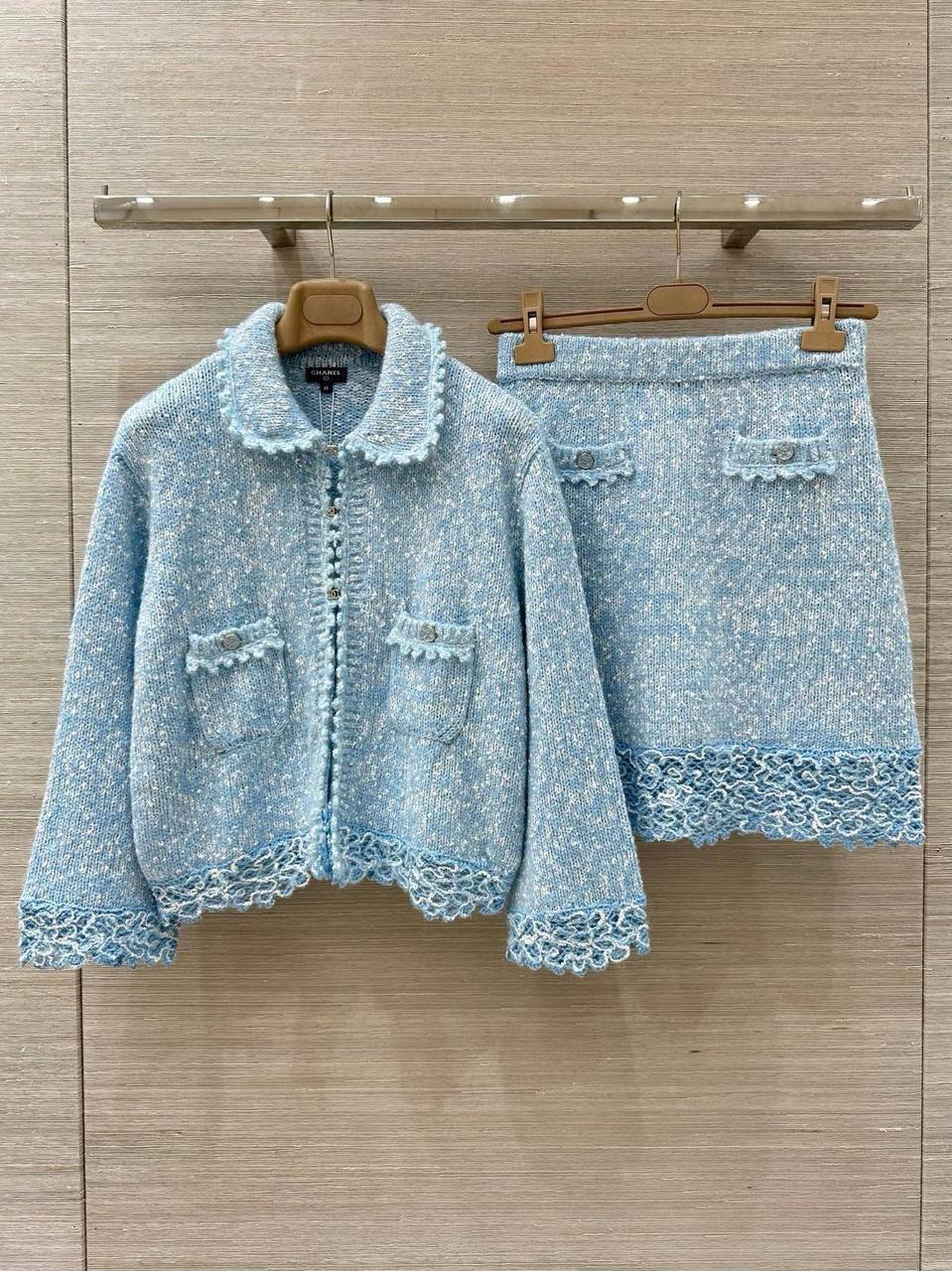 Костюм женский Chanel LUX-128320 фото Костюм женский Chanel Артикул LUX-128320