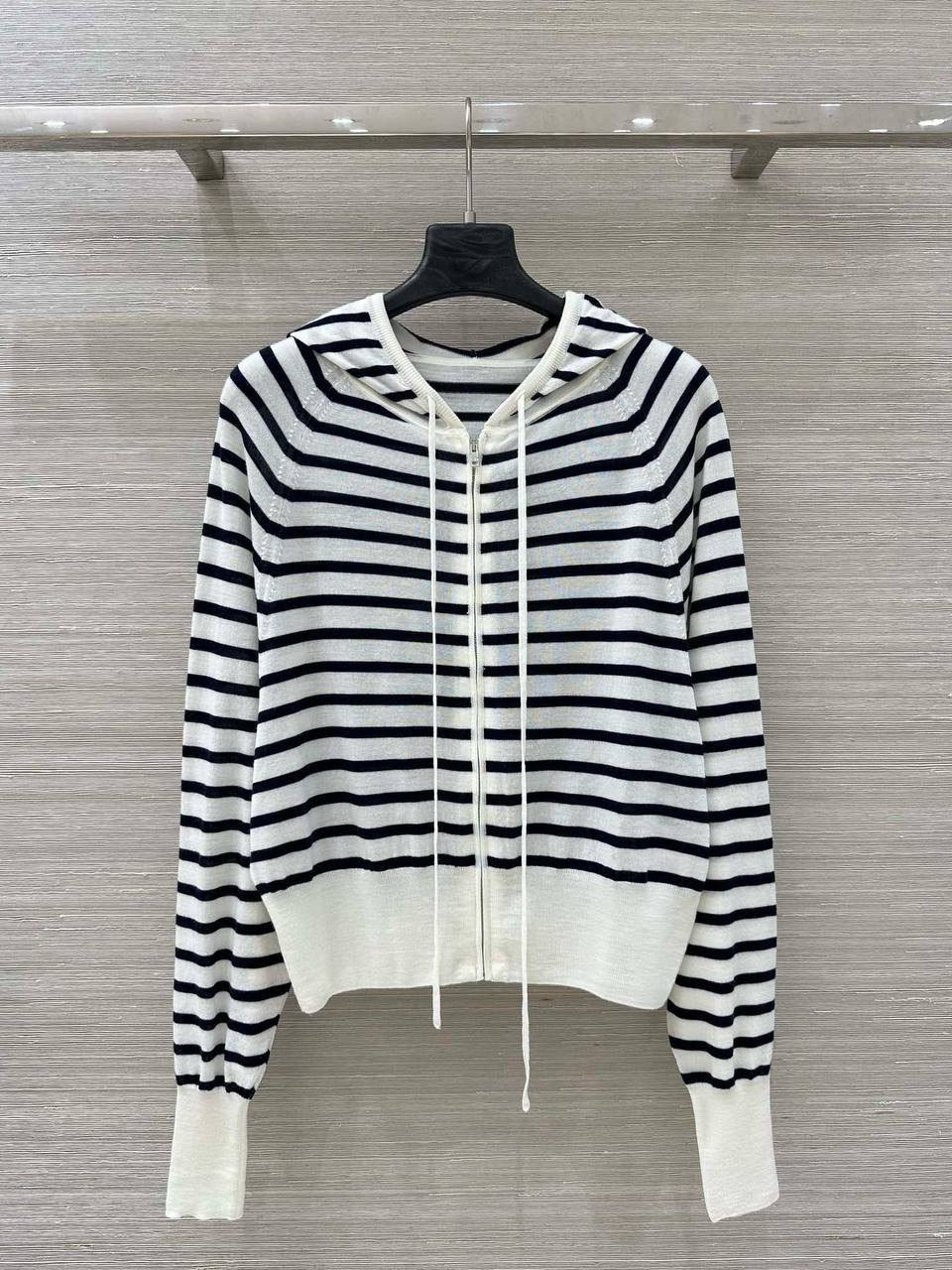 Худи Chanel LUX-128355 фото Худи Chanel Артикул LUX-128355