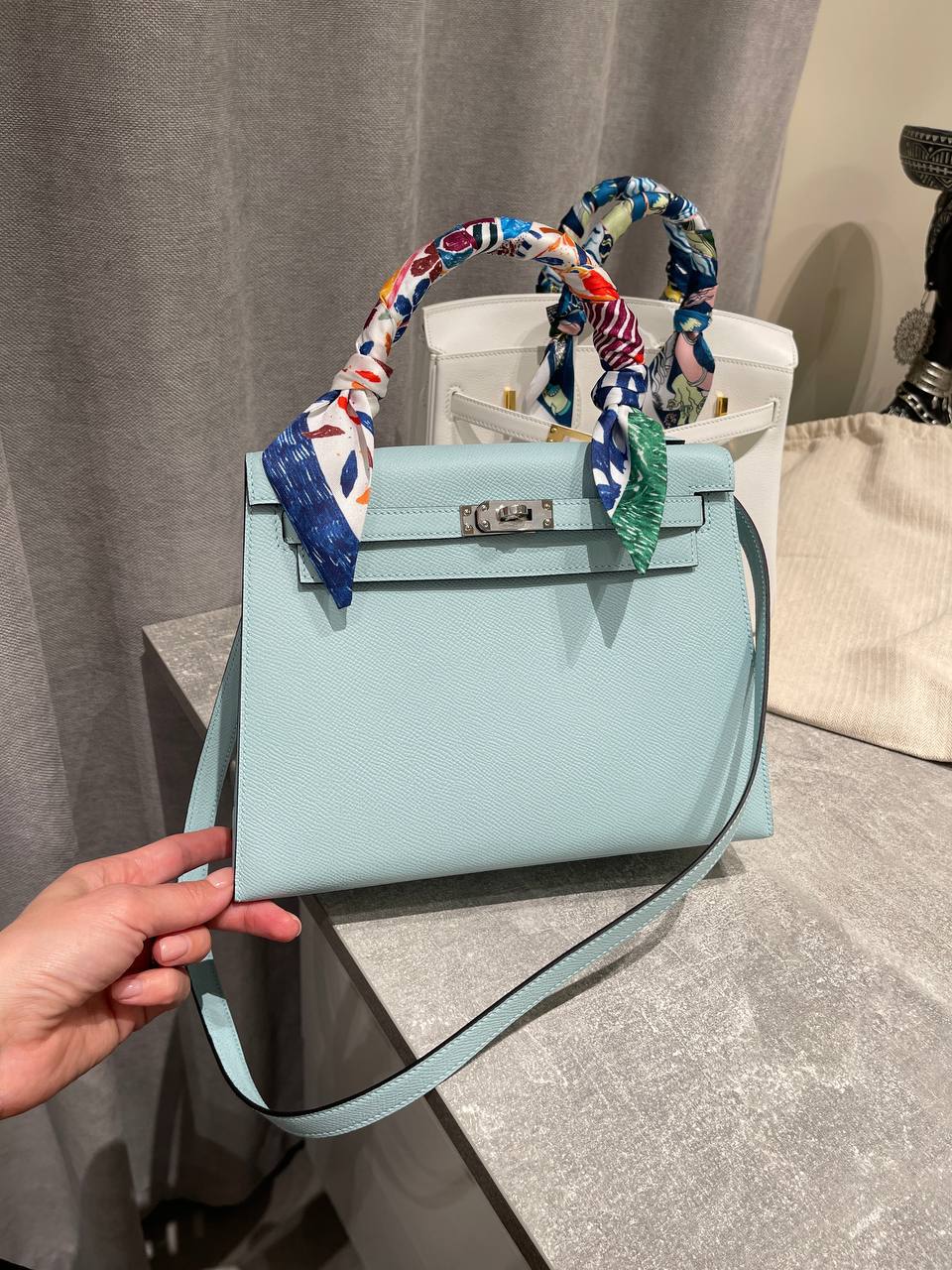 Сумка женская Kelly, 25, PHW Epsom leather Hermes LUX-128988 фото Сумка женская Kelly, 25, PHW Epsom leather Hermes Артикул LUX-128988