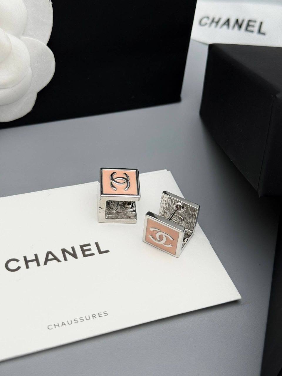Серьги Chanel LUX-129240 фото Серьги Chanel Артикул LUX-129240
