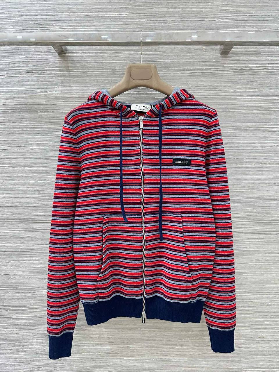 Худи Miu Miu LUX-129757 фото Худи Miu Miu Артикул LUX-129757