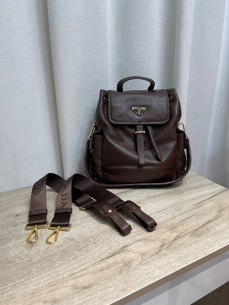 Сумка-рюкзак Prada LUX-130380 фото Сумка-рюкзак Prada Артикул LUX-130380